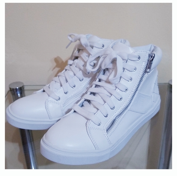 Material Girl Shoes - Material Girl Active High Top Sneakers Size 7M